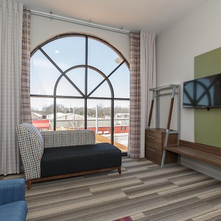 Holiday Inn Express & Suites - South Bend - Notre Dame Univ. Exteriör bild